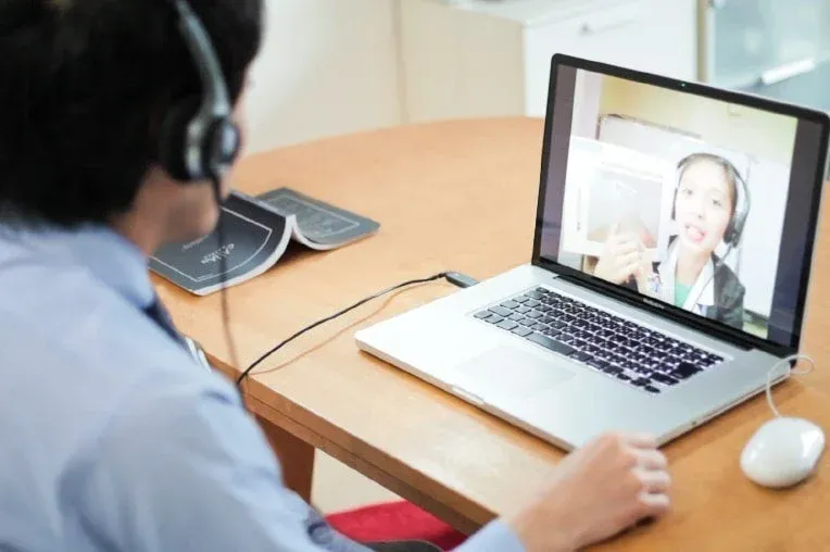 オンラインレッスンの自動録画機能