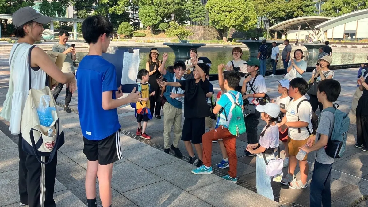 公園、子供、大人、集まり