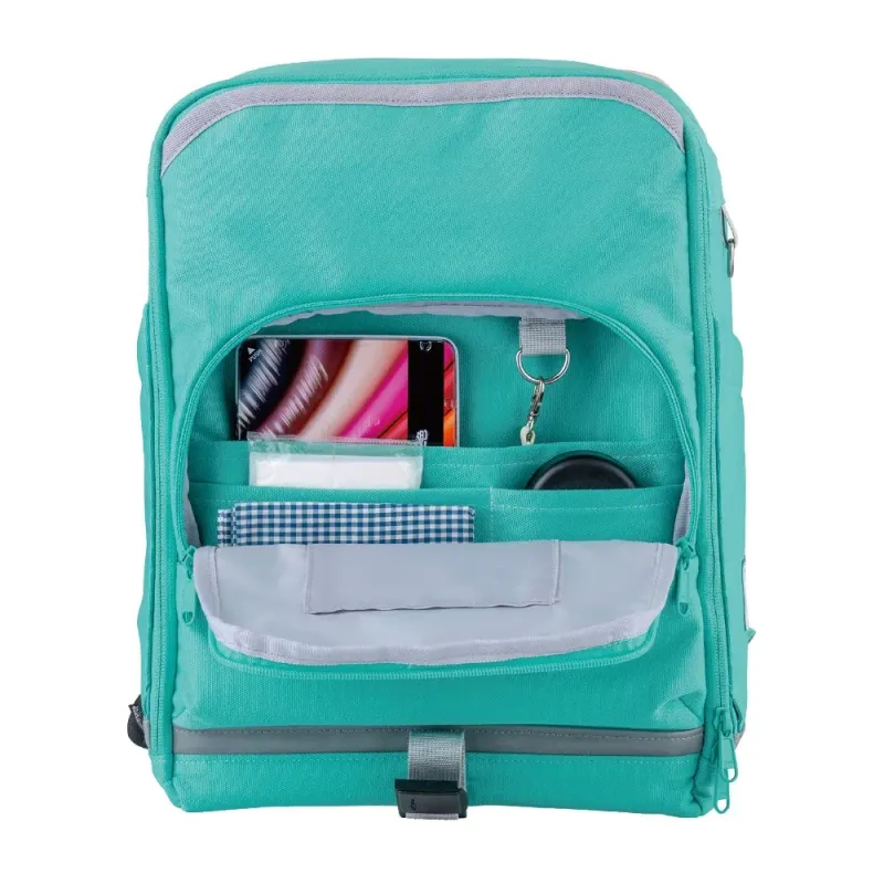 前面ポケットの収納例